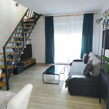 Apartmani Mira Nin Exterior photo
